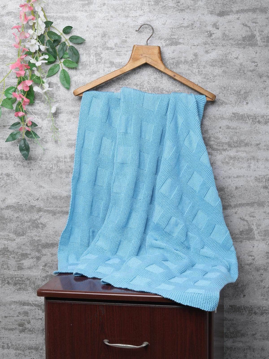 Little Angels Little Angels Baby Blanket Woollen Perfect Nursery Essential with Checkered Design Blue Blanket Blanket & Swaddle Cozy Squares, Twice the Flair Blanket 0-2Y / Blue / Baby Wool