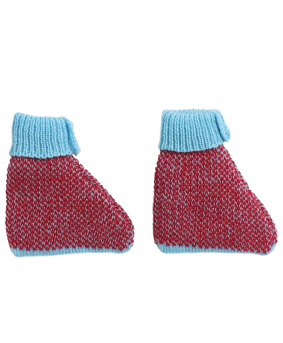 Little Angels Bundle of Warmth Baby Set Cap, Socks & Mittens Bundle of Warmth Baby Set
