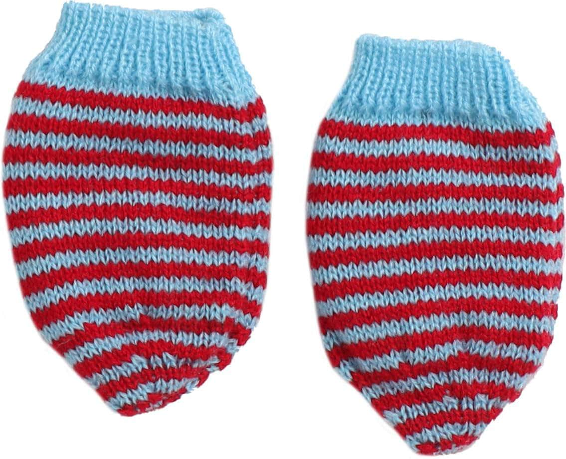 Little Angels Bundle of Warmth Baby Set Cap, Socks & Mittens Bundle of Warmth Baby Set