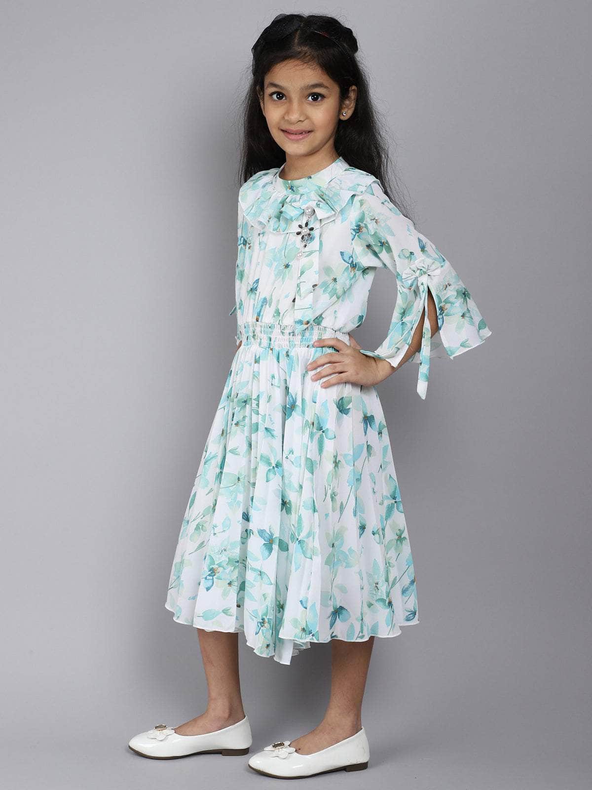 Little Angels Little Angels Girl's Dress Bell Sleeves Floral Print Cotton Calf Length Party Wear Pleated Dress with Hanging Pearl Brooch Party Wear Bell Sleeves Floral Print Cotton Pleated Dress with Hanging Pearl Brooch