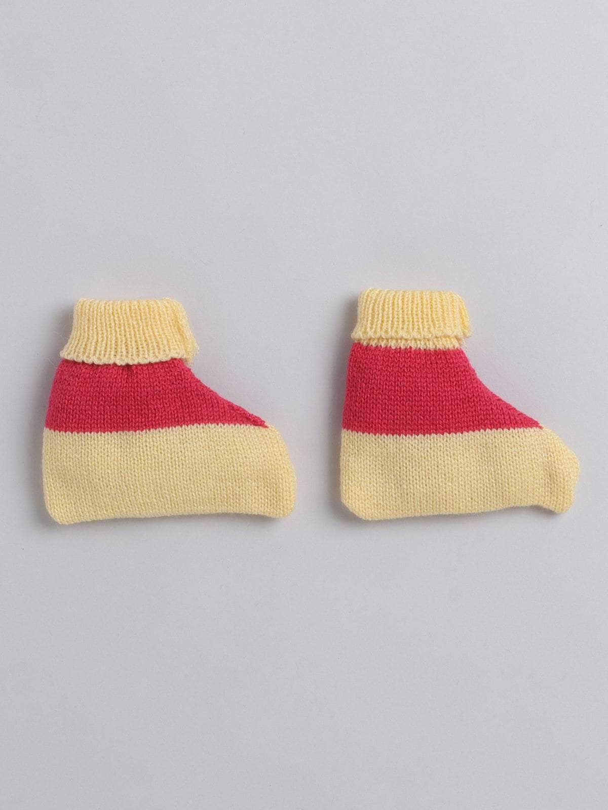 Little Angels Little Angels V-Neck Full Sleeves Color-Block with Cable Knit Fuchsia & Yellow Cardigan, Pants, Cap & Socks Sweater Sets Candy Crush Baby Outfit