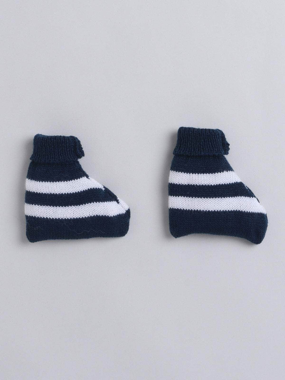 Little Angels Little Angels Sweater Set Baby Wool Full Sleeves V-Neck Fair Isle Knitted Red 3-Piece Set Sweater Sets Navy & White Striped Woollen Cardigan with ‘I Love Dad’ Sweater